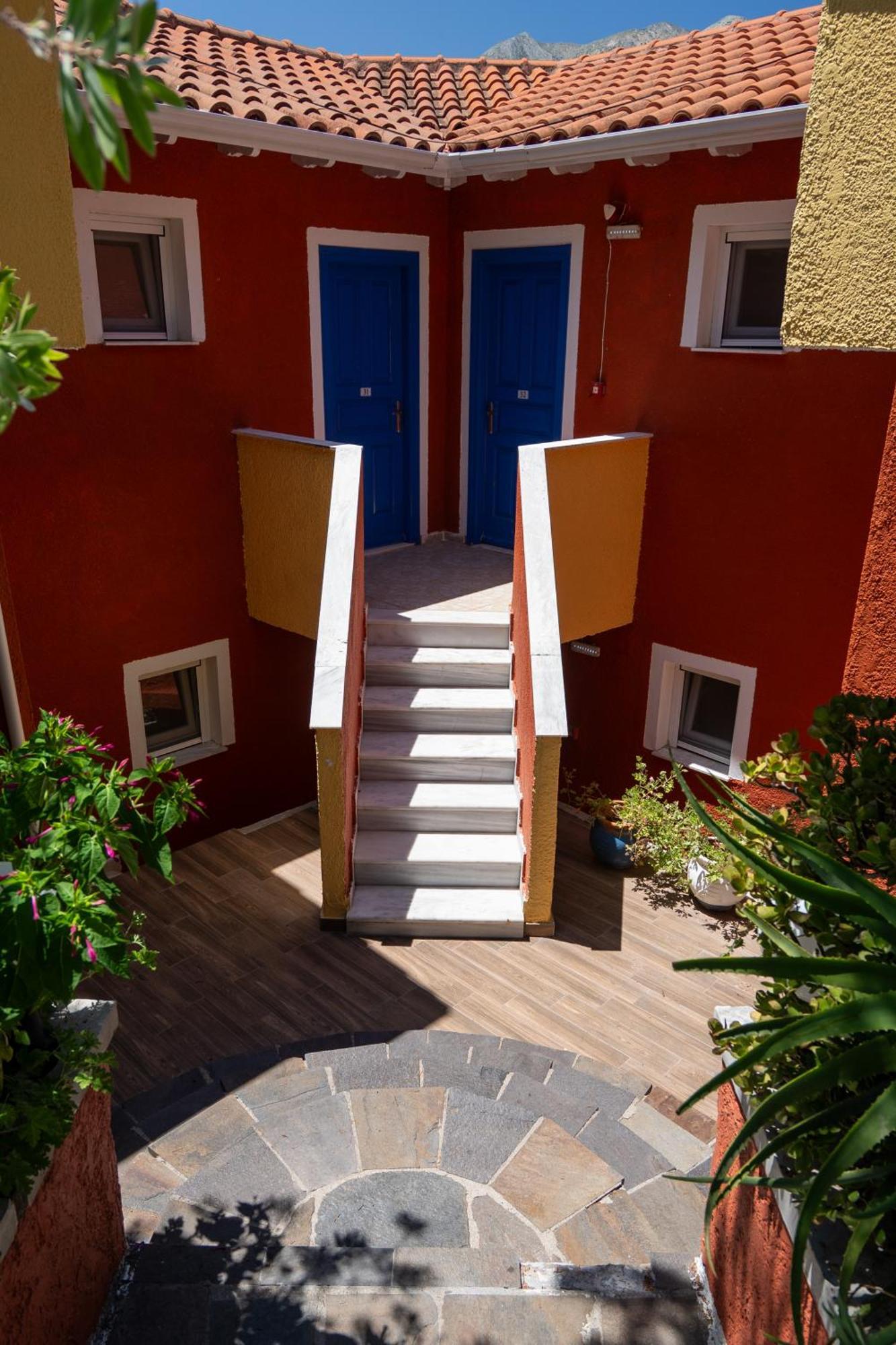 Vliho Bay Boutique Hotel Yénion Esterno foto