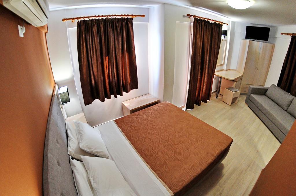 Vliho Bay Boutique Hotel Yénion Esterno foto